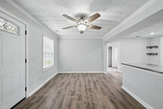 Building Photo - 3521 Brest Ave