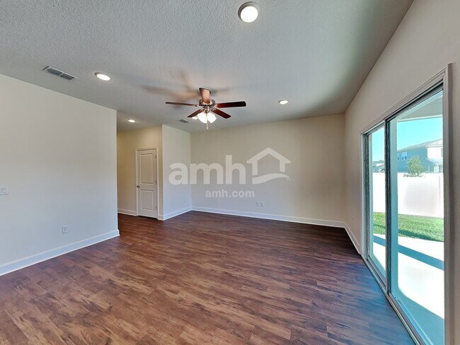 Building Photo - 2928 Rolling Acres Rd