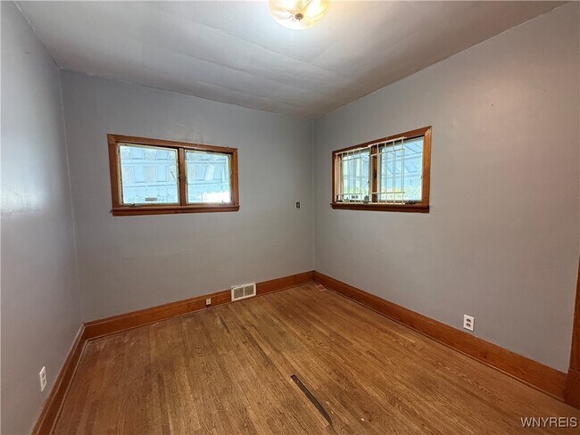 Building Photo - 97 Arden Ave