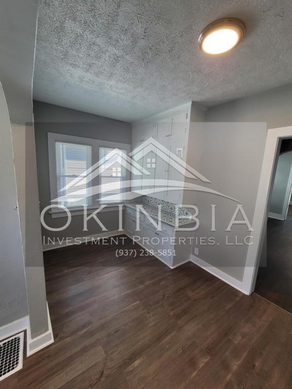 Building Photo - 1743 Radcliff Rd