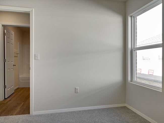 Building Photo - Beautiful New Construction Home  - 3 Bed, ...