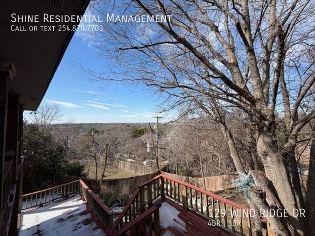 Building Photo - 129 Wind Ridge Dr