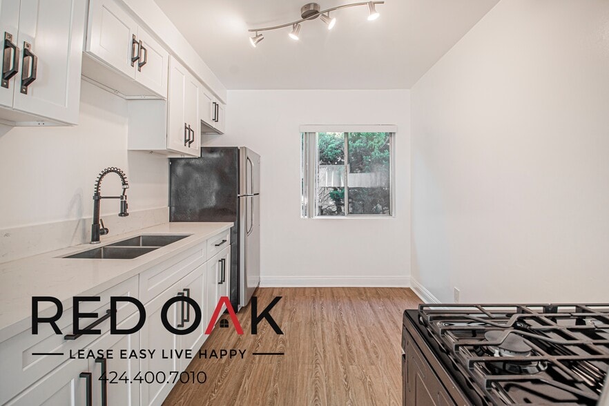 Building Photo - 12520 Lakewood Blvd