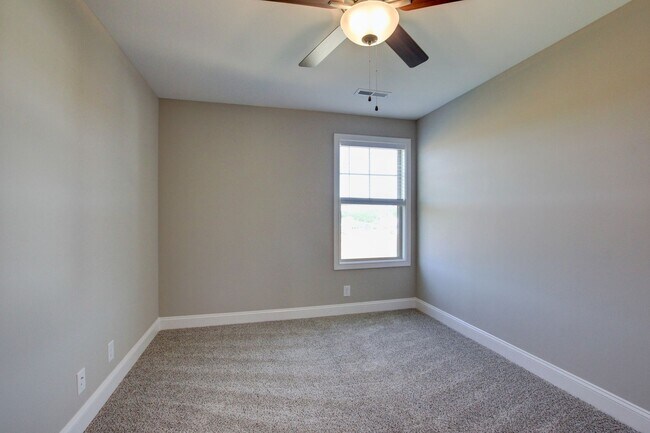 Building Photo - Brand New 3BR, 2.5BA Home!