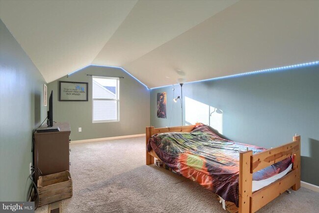 Building Photo - 158 McIntosh Ln