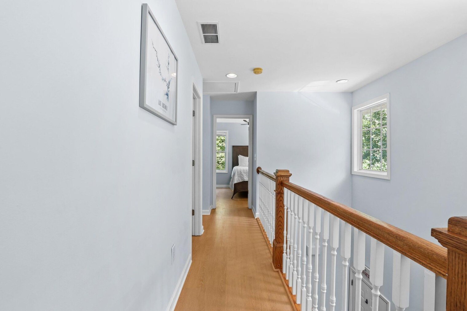 Building Photo - 204 Lake Breeze Ln