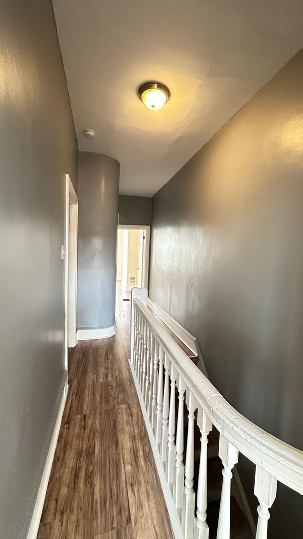 Building Photo - Modern Row - Strawberry Mansion