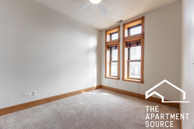 Building Photo - 1162 W Grand Ave