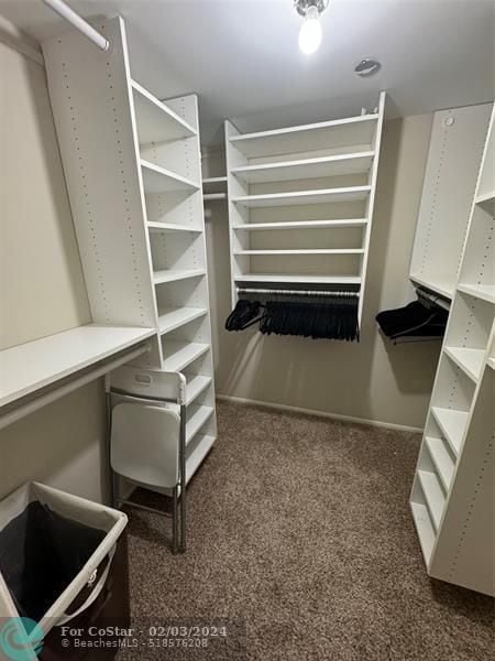 Building Photo - 3499 Oaks Way