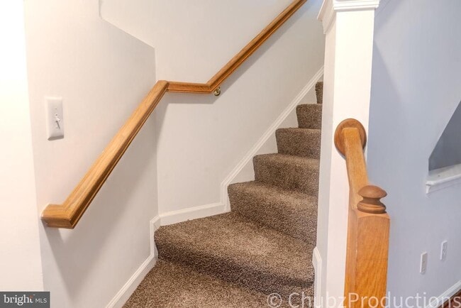 Building Photo - 8316 Widgeon Pl