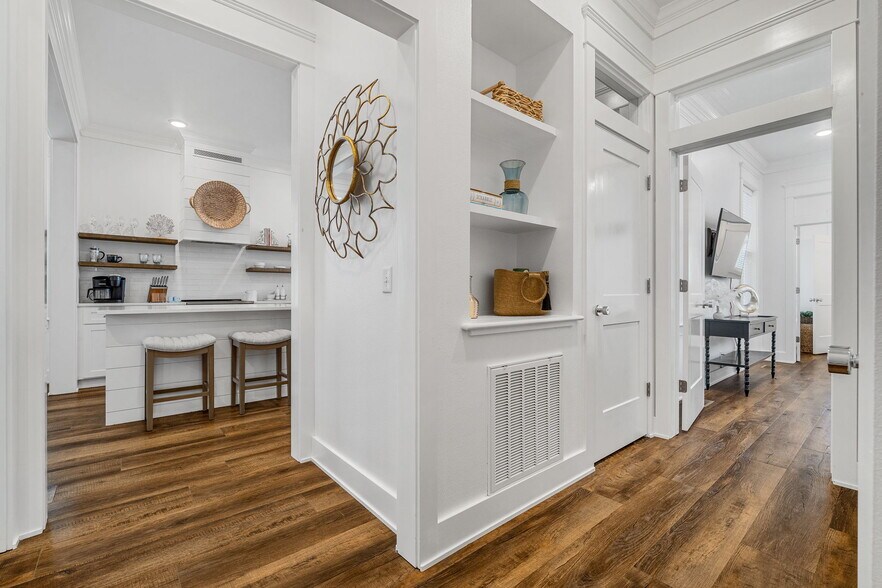 Building Photo - 2019 Loretta Parker Lane