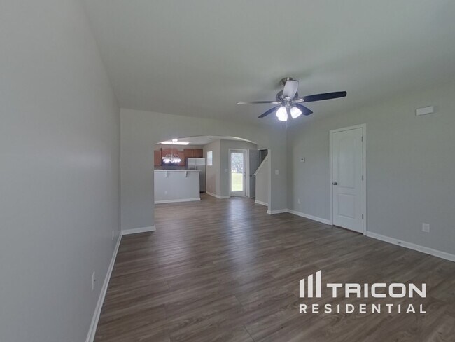 Building Photo - 564 Gentle Breeze Ln