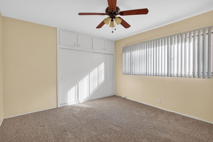 Building Photo - 3888 Potomac Ave