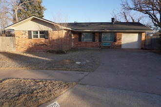 Building Photo - Beautiful 3/2 On A Cul-De-Sac!