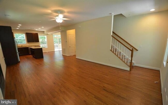 Building Photo - 5917 Sneed Dr