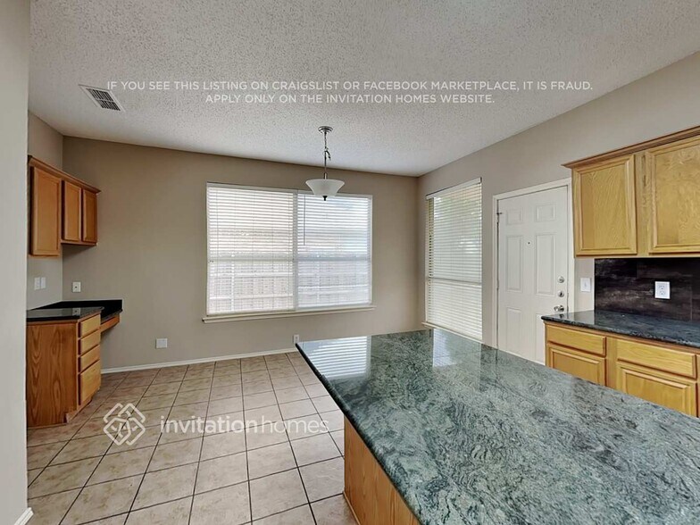 Building Photo - 705 River Oak Way