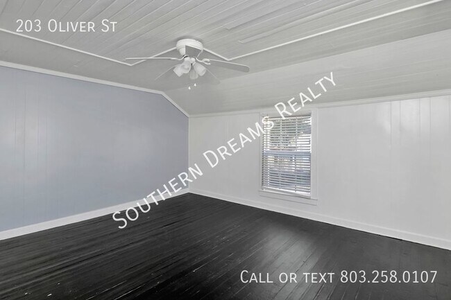 Building Photo - 203 Oliver St