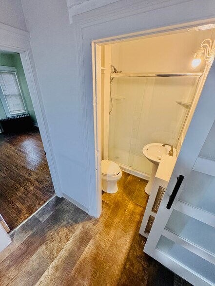 Bathroom - 412 Pearl Lake Rd