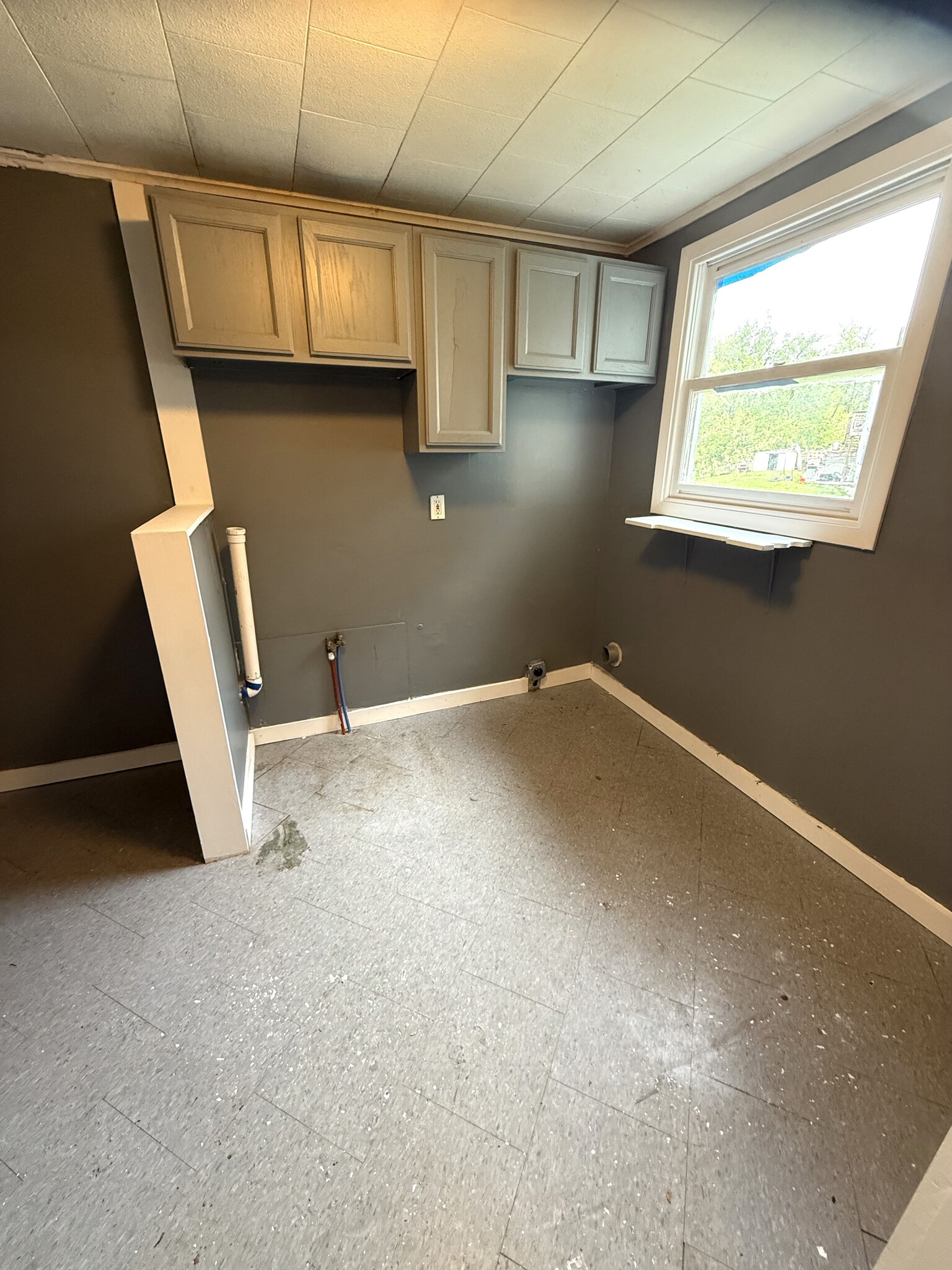 Building Photo - 10 Suncrest Ter