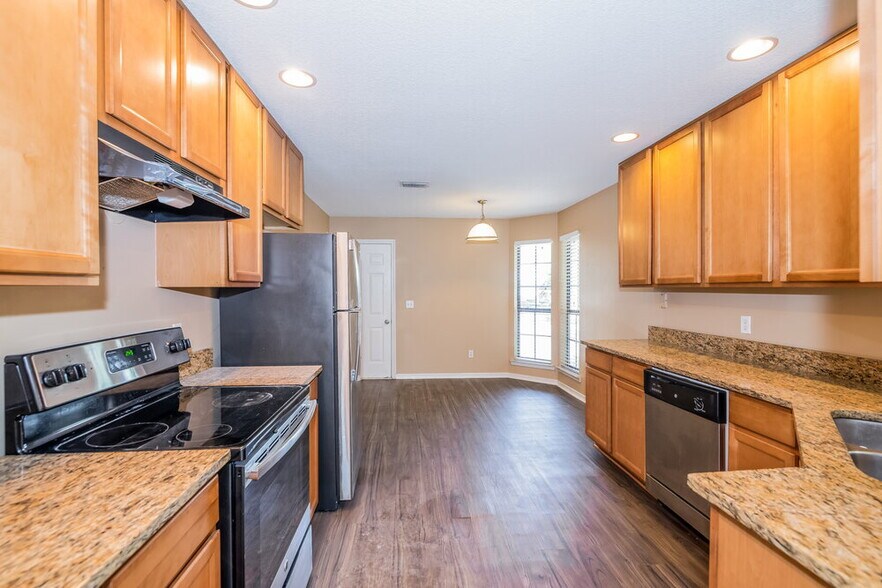 Building Photo - 8536 Iron Mill Ct