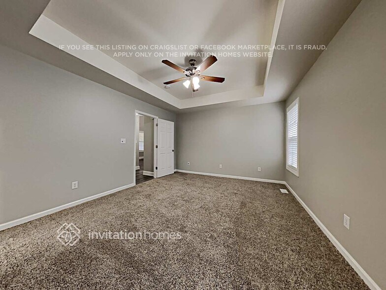 Building Photo - 7924 Rolling Stone Ave