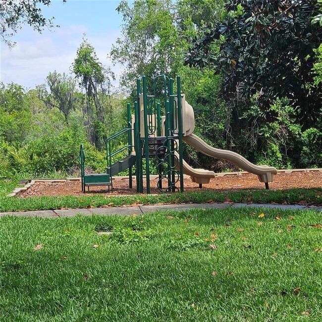 Building Photo - 8110 Villa Grande Ct