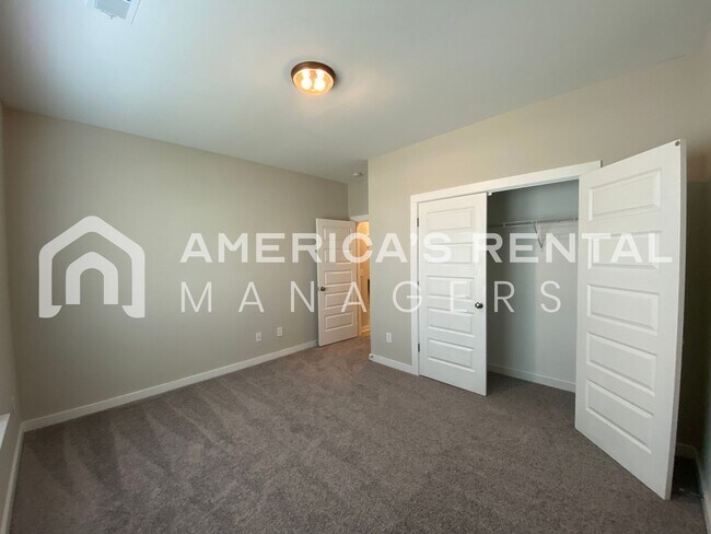 Building Photo - Roomy Home for Rent in Cullman, AL…6 Foot Privacy Fence. AVAILABLE NOW!!