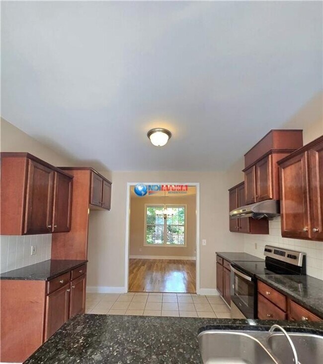 Building Photo - Beautiful 4-bedroom with large bonus room in Gainesville
