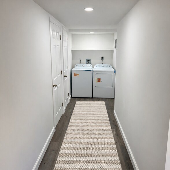 In-Unit Washer & Dryer - 9124 Liberty Rd