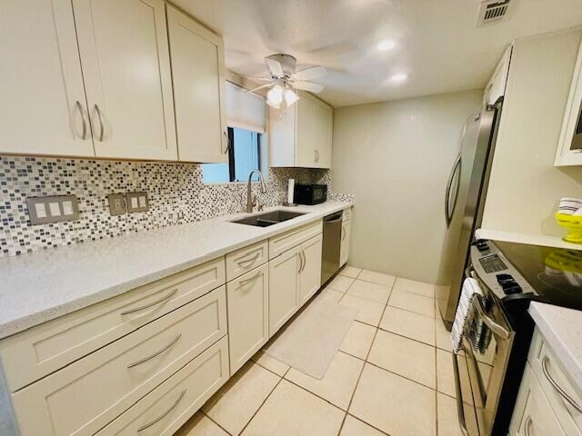 Building Photo - 5285 E Waverly Dr
