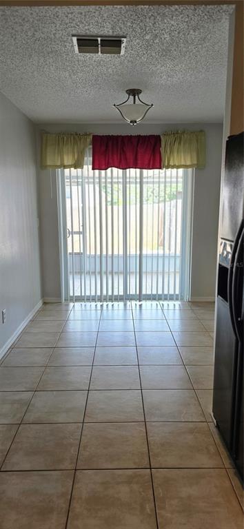 Building Photo - 3412 Palm Beach Dr