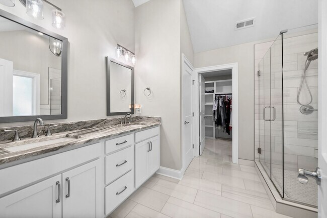 Building Photo - 2606 Steeplechase Ct