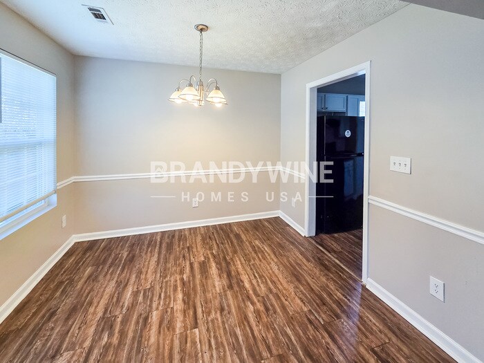 Building Photo - 630 Morrow Rd