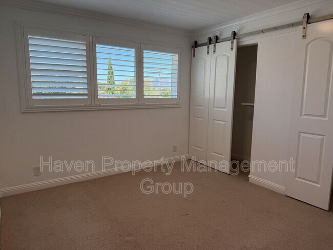 Building Photo - 7420 Hansen Dr