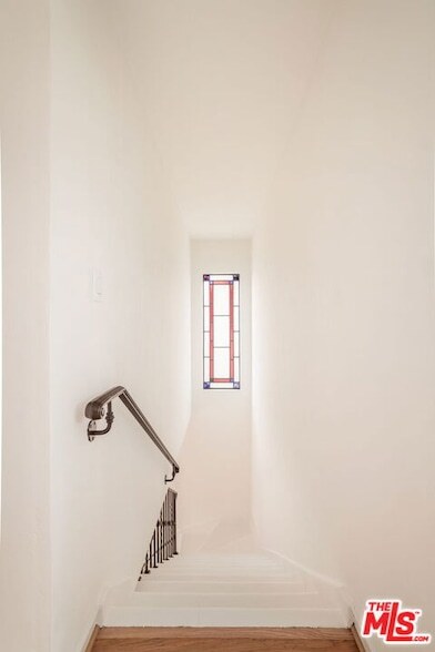 Building Photo - 2228 Prospect Ave