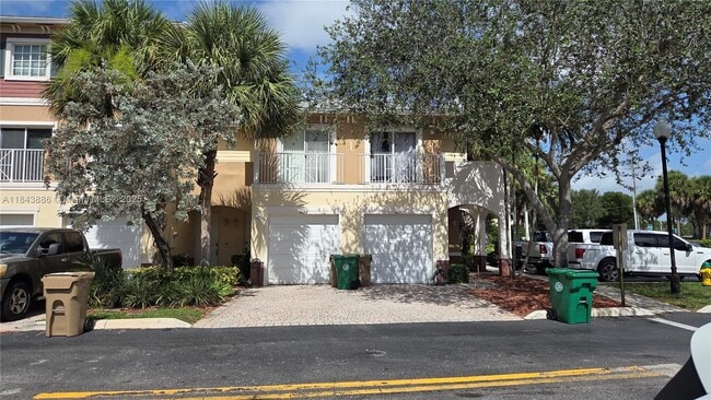 Building Photo - 4605 SW 75th Way