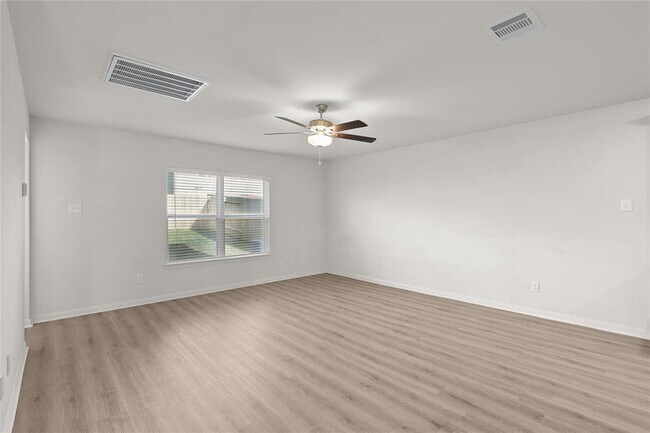 Building Photo - 22055 Ellison Dr
