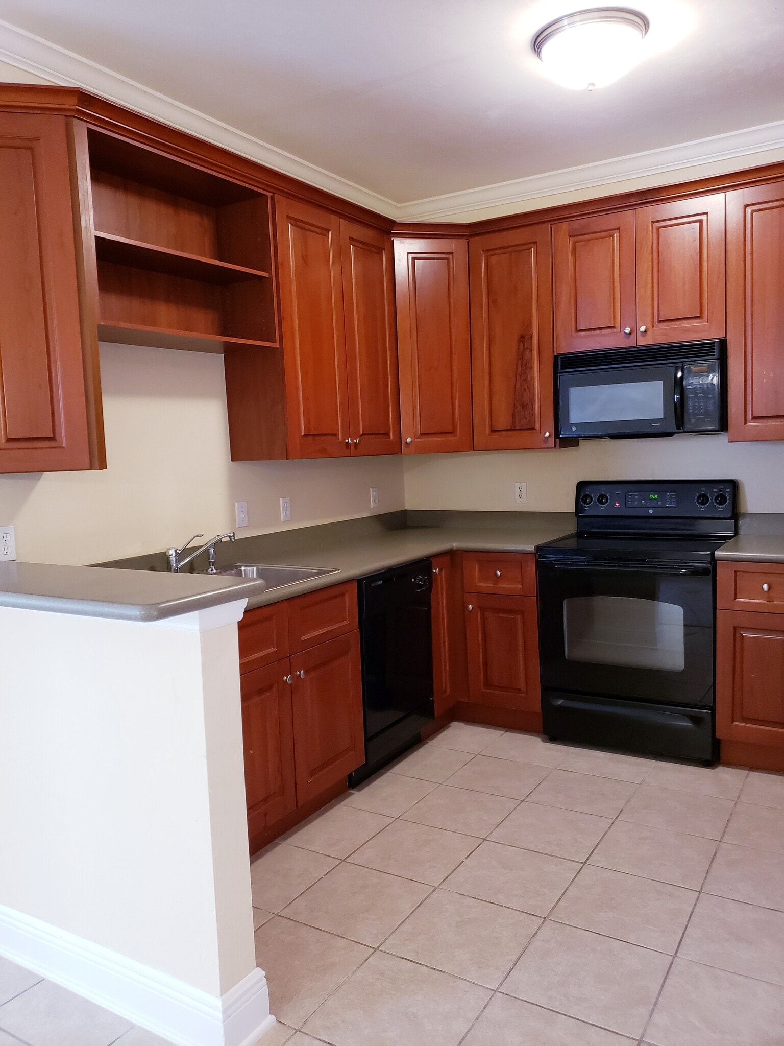 Building Photo - 1575 Paul Russell Rd #2901