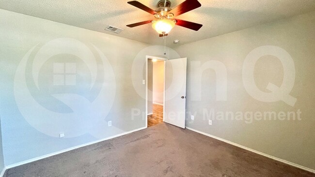 Building Photo - 9952 George Washington Dr