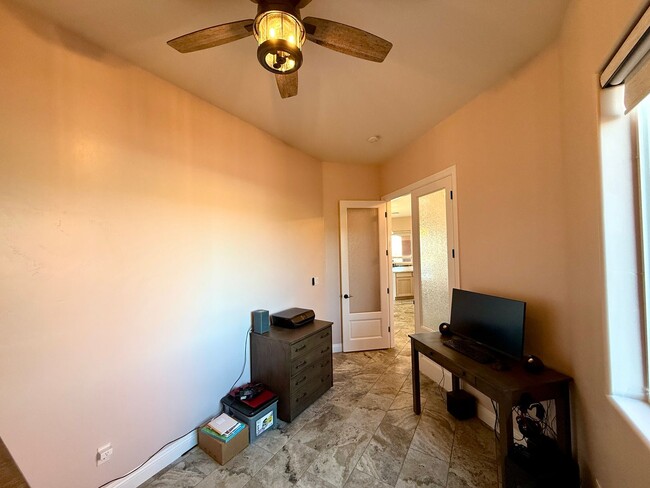 Building Photo - *Unfurnished- Stunning 2-Bedroom, 2.5-Bath...