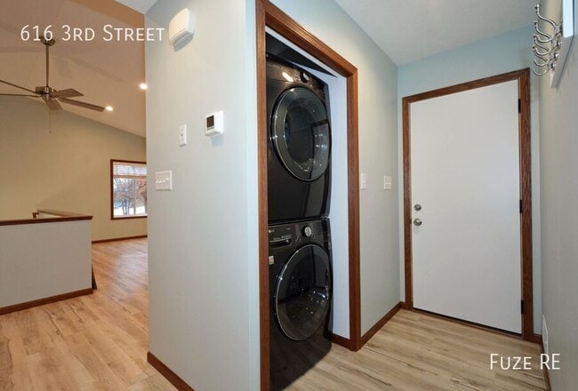 Building Photo - 616 N 3rd St