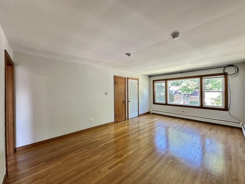 Building Photo - 312 23rd Ave