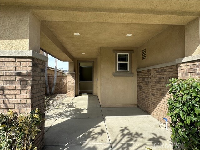 Building Photo - 14532 Meadow Brook