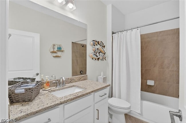 Building Photo - 14001 Hunter Oak Dr