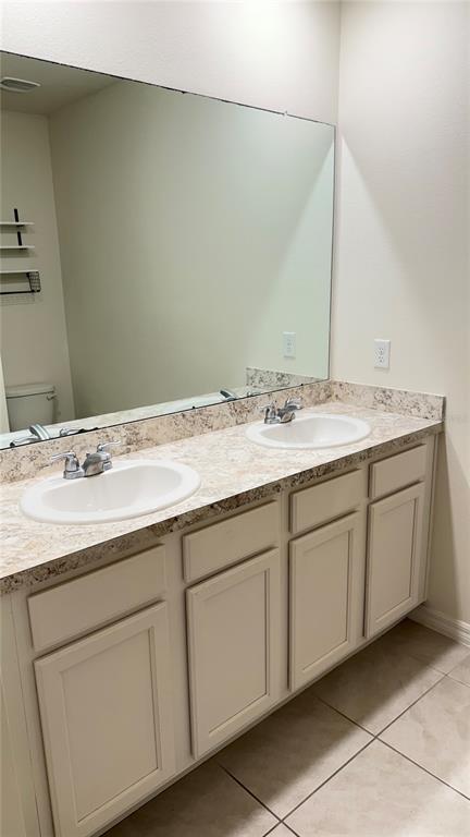 Building Photo - 729 Brooklet Dr