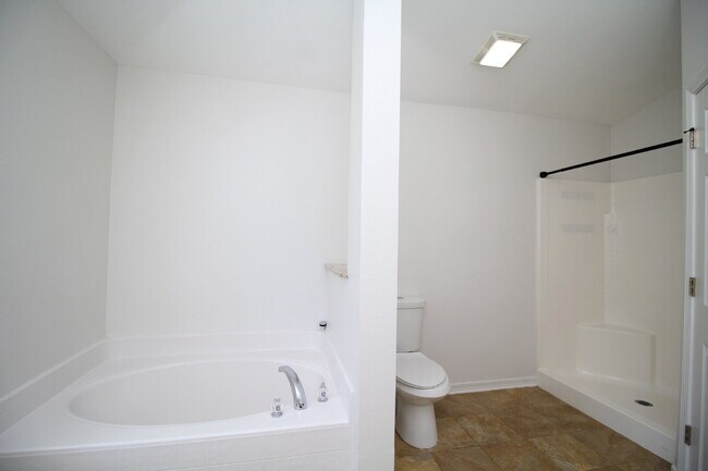 Building Photo - Coming March 14th — Stunning 4-Bed, 2-Bath Sunset Estates Home with Open-Concept Living, Chef’s K...