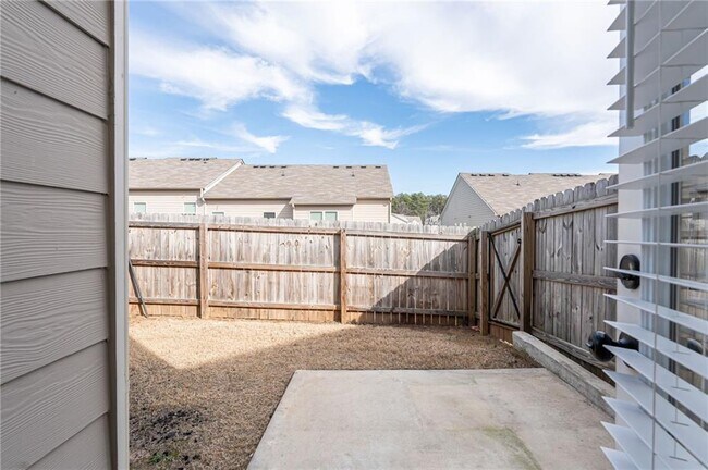 Building Photo - 1883 Plainsboro Dr