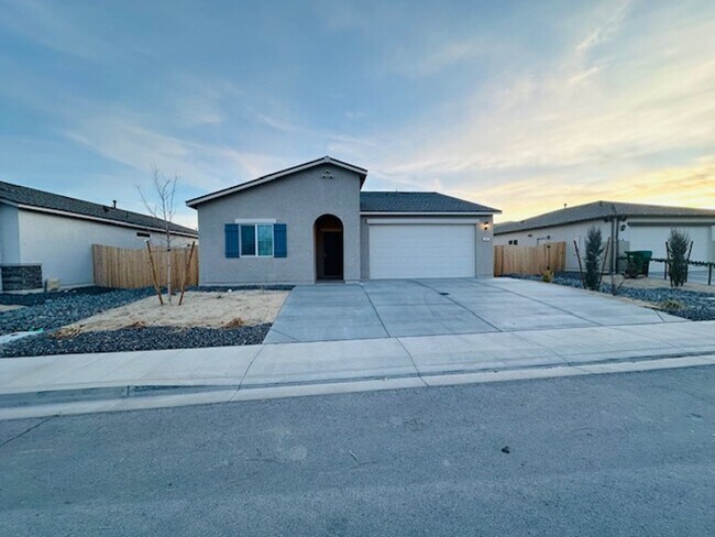 Building Photo - BRAND NEW HOME FOR RENT SHORT OR LONG TERM!