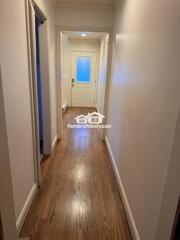 Building Photo - 358 Peevy St