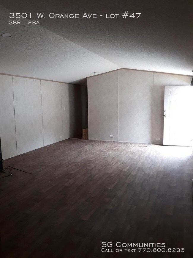 Building Photo - 3501 W Orange Ave